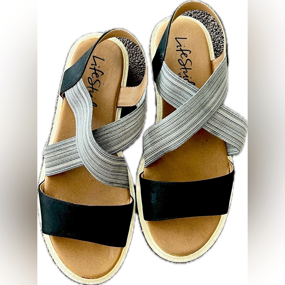 LifeStride Women’s Sincere, Strappy Wedge Sandals, Size 7.5